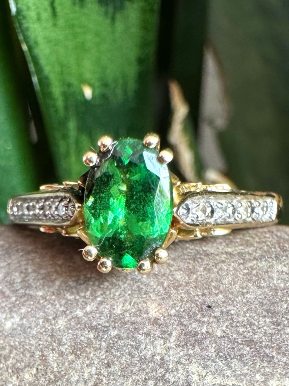 14k Tsavorite Garnet Diamond Ring